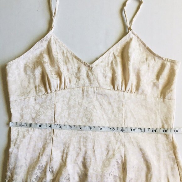 SADIE AND SAGE JUST FOR YOU SATIN MIDI DRESS IVORY FLORAL PRINT SIZE LARGE‎ - Picture 11 of 13